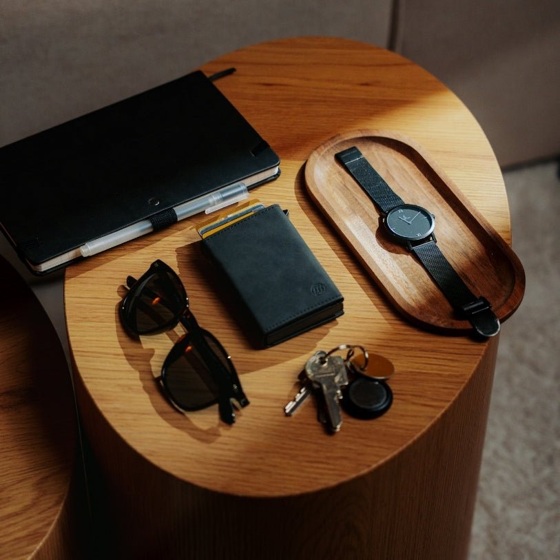 Smart Wallet 3.0 — portafoglio sottile con blocco RFID